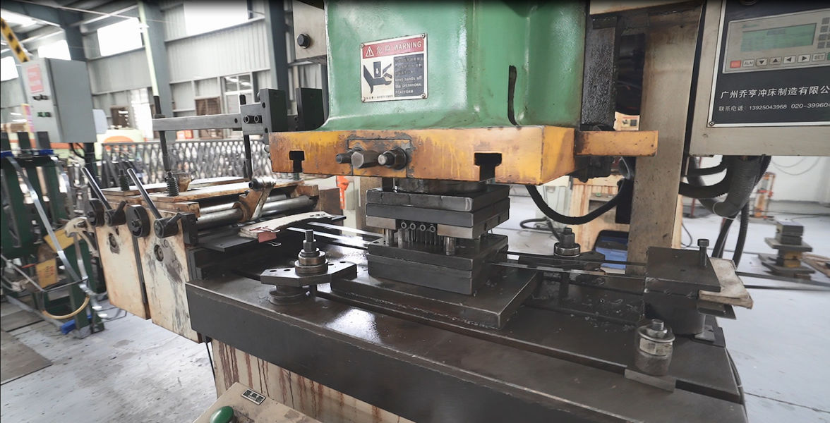 SINSEUNG TOOLS（QINGDAO） CORPORATION línea de producción del fabricante