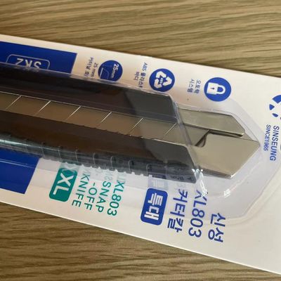 comprar Cuchillo de utilidad negro de 25 mm para cortar varios materiales Fabricación en línea