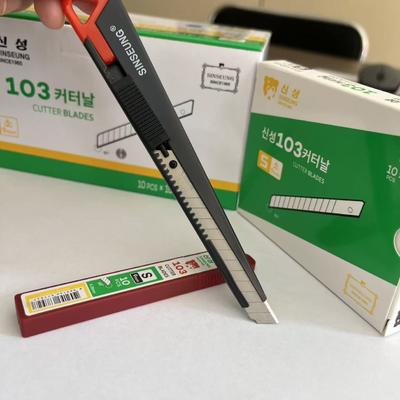 comprar 9mm Cutter Blades Silver and Versatile for Various Cutting Needs Fabricación en línea