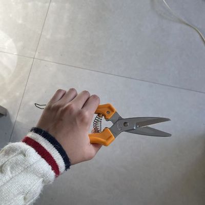 Tijeras de mango naranja de 200 mm para cortar alambre, tela, plástico y cuero